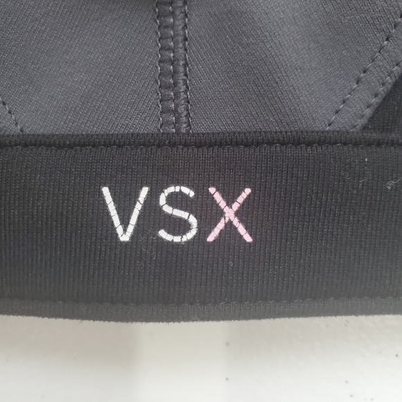 Victoria's Secret Sports Bra - Picture 4 of 6